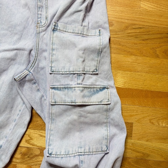 Womens Denim Strapless Jumpsuit Acid Washed Size 2X Cargo Pockets Lavender Blue - Picture 5 of 10